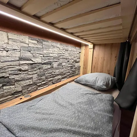 Zen Zone Albergue